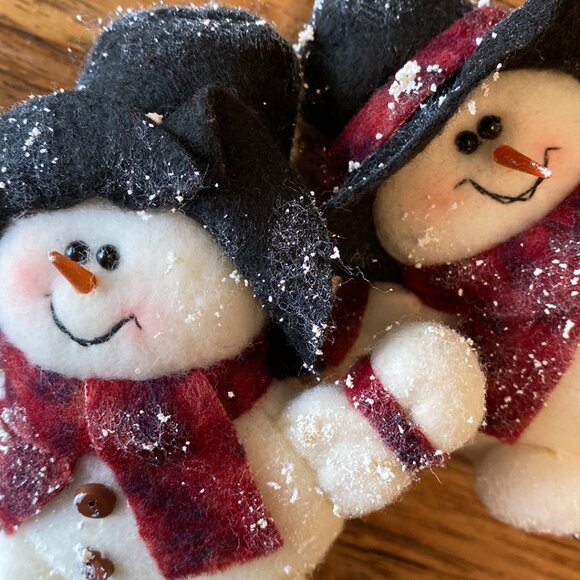 Four Cute Felt Stuffed Handmade Snowman Ornaments - Picture 11 of 13